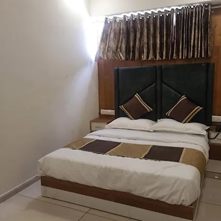 Galaxy Inn Hotel-2
